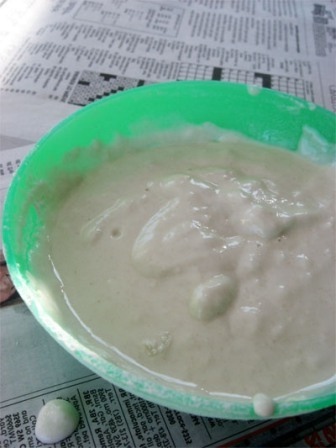 Снеговик из гофрированной бумаги с сюрпризом