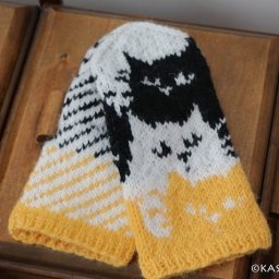 Семейка котиков для варежек