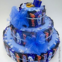 Торт из шоколадных батончиков