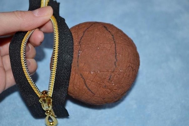 Кофейный топиарий с монетами