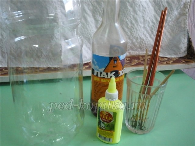 Интерьерная бабочка из пластиковой бутылки Интерьерная бабочка из пластиковой бутылки