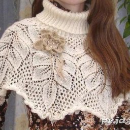 Манишка из ажурных листьев