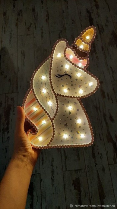 Ночник из картона "Единорожка" Ночник из картона "Единорожка"