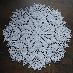 ​Плотная салфетка с тюльпанами