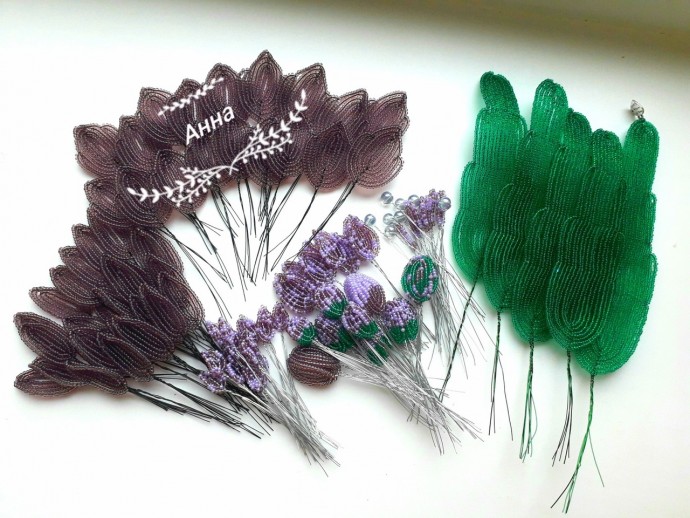 Орхидея из бисера Орхидея из бисера