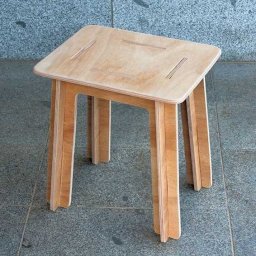 Разборной табурет из одного листа фанеры