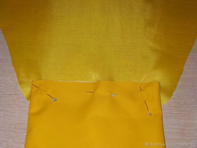 Сумка-бананка