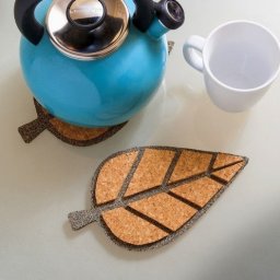 Славная подставка под горячее