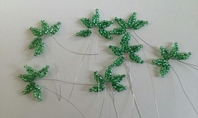 ​Васильки из бисера