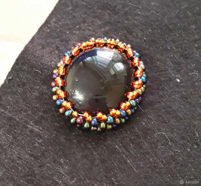 Изготавливаем брошь "Узорчатый жучок"