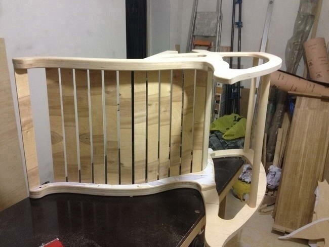 Кресло-качалка из фанеры Кресло-качалка из фанеры
