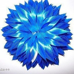 Цветочек из узкой ленточки