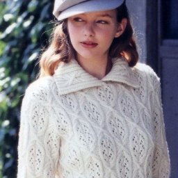 Пуловер с очень красивыми узорами