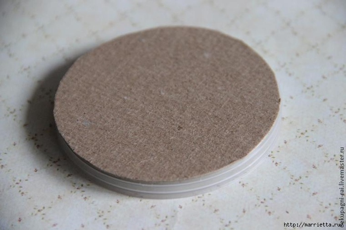 Винтажный декупаж на тубах из-под чипсов