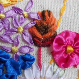 Большое панно: вышивка атласными лентами