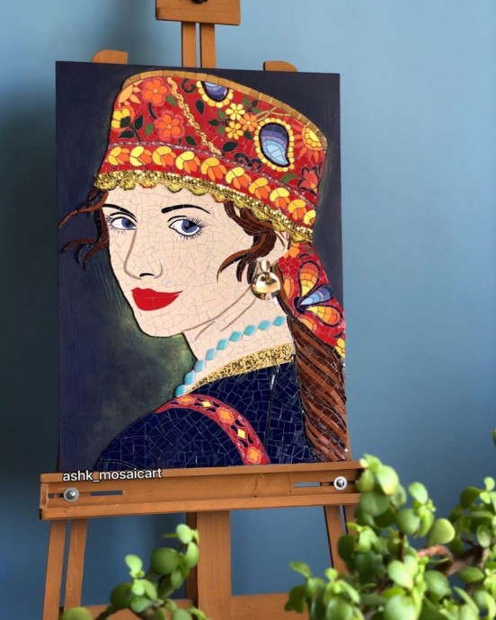 ​Картины в неожиданной технике из мозаики: идеи для вдохновения