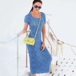 ​Платье с ажурными и рельефными узорами