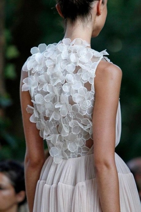 Необычные фактуры и нарядный декор