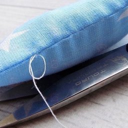 Потайной шов вручную