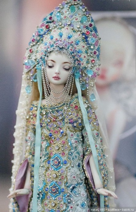 Невероятные куколки в кокошниках Невероятные куколки в кокошниках