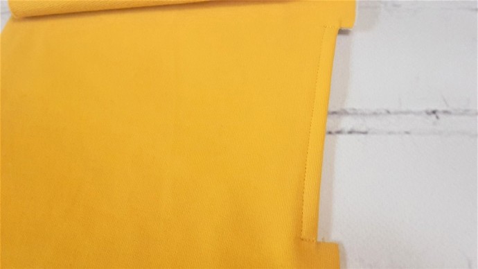 ​Карман в боковом шве