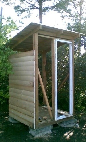 Строительство биотуалета на даче