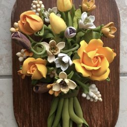 ​Панно с букетами их холодного фарфора или полимерной глины