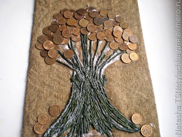 Денежное дерево — картина из монет