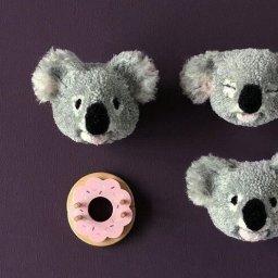​Милая коала из помпонов
