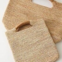 Сумочка из рафии