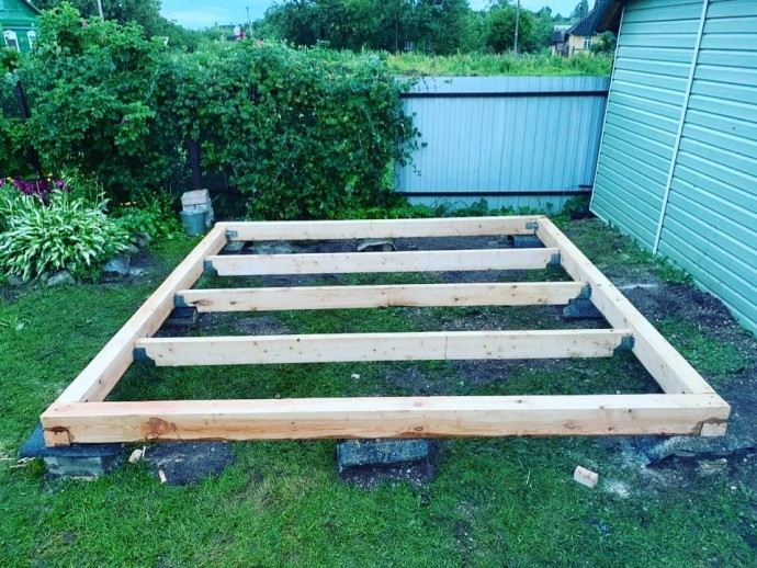 Деревянная беседка своими руками