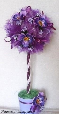 Топиарий с фиолетовыми цветами