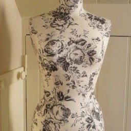 Мастерим манекен под себя