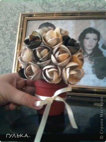 Розы из ракушек