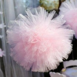 Помпоны из фатина