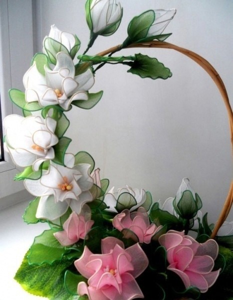 Цветы из капрона