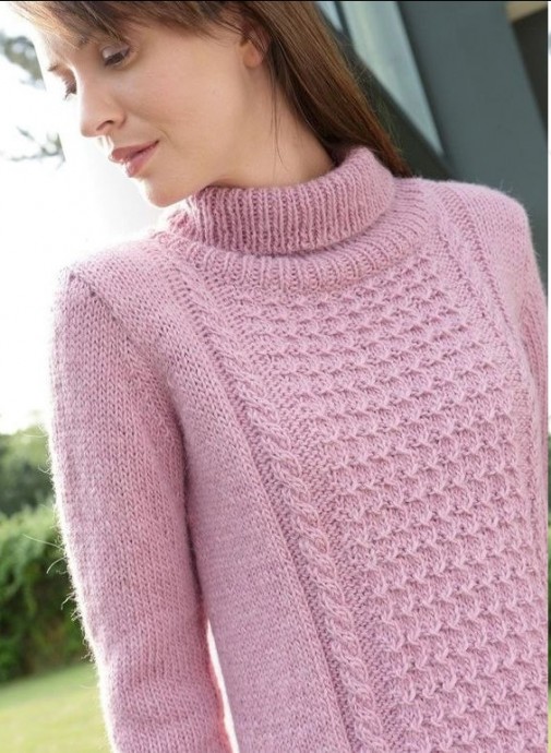 Замечательный свитер спицами