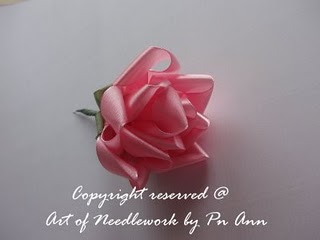 Розы из лент