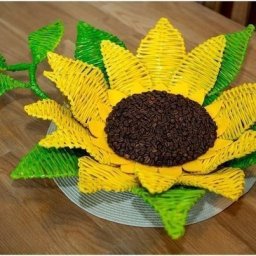 Вазочка в виде подсолнуха