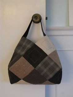 ​Вместительные и удобные текстильные сумки в технике пэчворк