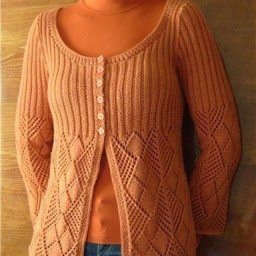 Интересный кардиган с узором ромбами