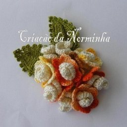 ​Брошь с цветами