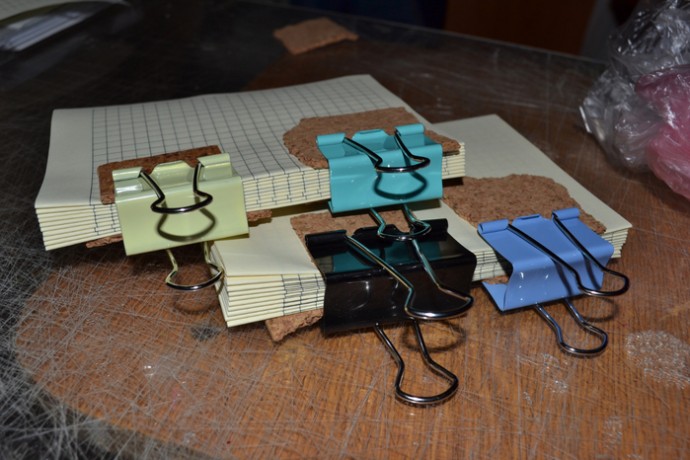 Блокнот в красивой бумажной обложке