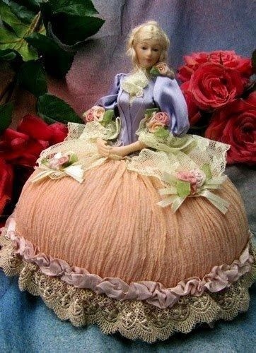 Винтажные куклы-игольницы