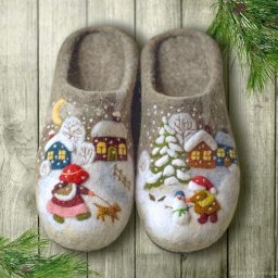 Идеи валяных тапочек с новогодними сюжетами