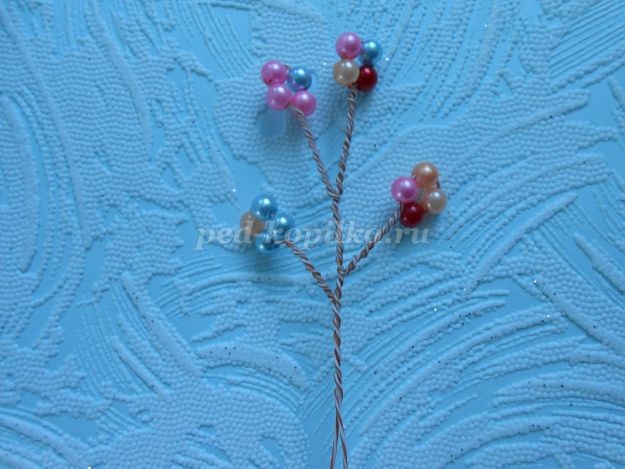 Яблоня из бусин Яблоня из бусин