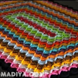 Прямоугольный плед баварской вязкой