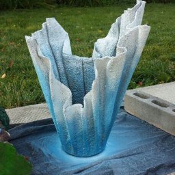 Декоративные кашпо из тряпки и цементного раствора