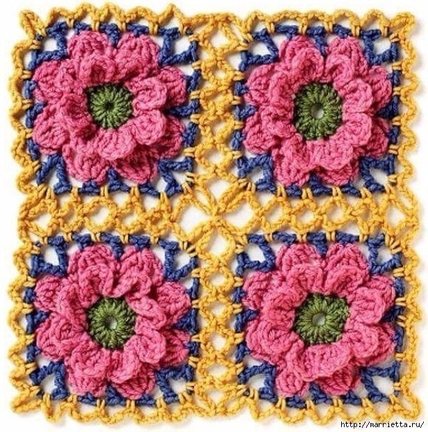 ​Квадратный мотив с круглым цветком внутри