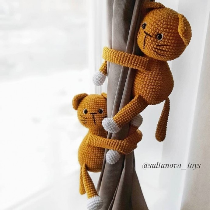 Держатель для штор: котенок